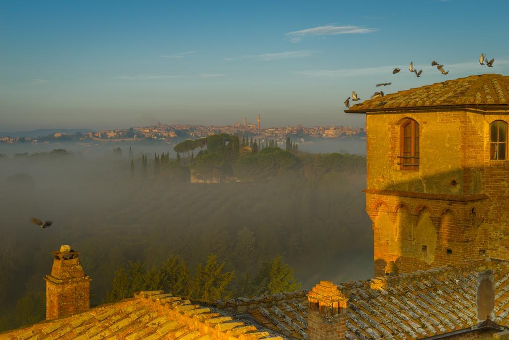 Castello Delle Quattro Torra Bed & Breakfast Val di Pugna ภายนอก รูปภาพ